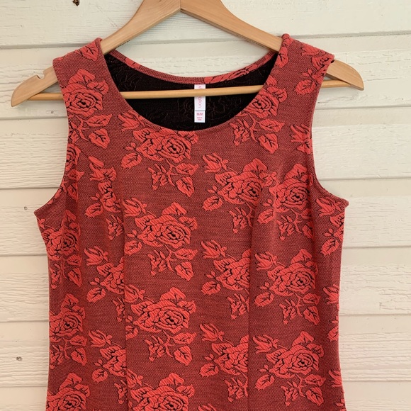 Pretty floral dress - Picture 2 of 5